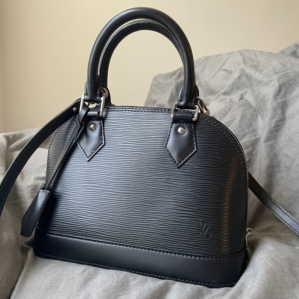 Lv Alma bb epi black